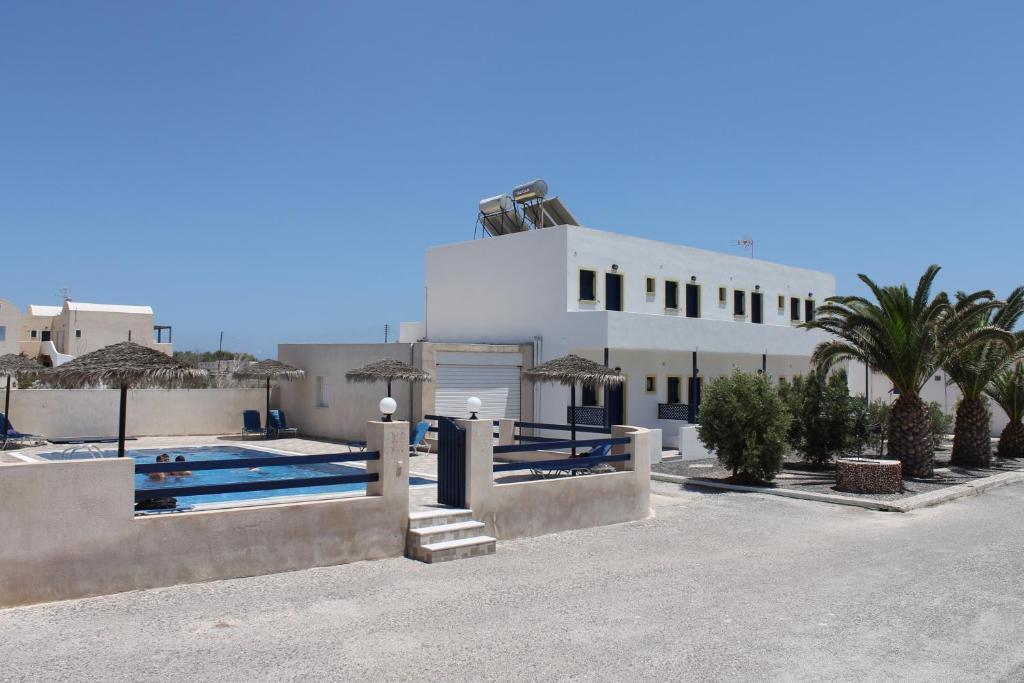 Mary Rooms Perissa  Exterior foto